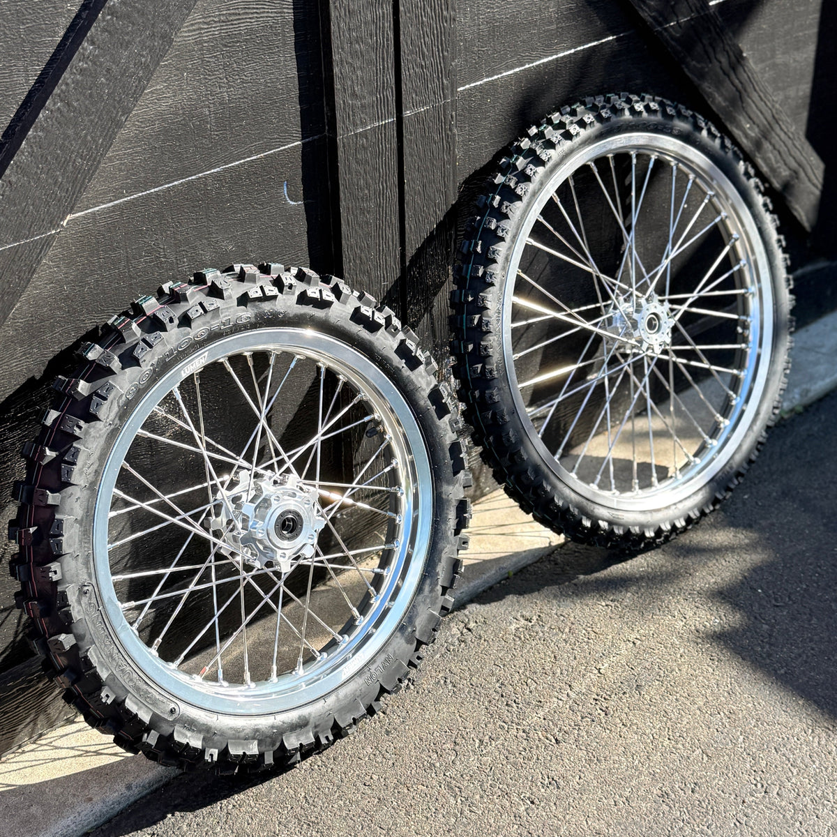 Wheels & Tires